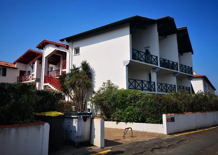 Apartment D'erretegia