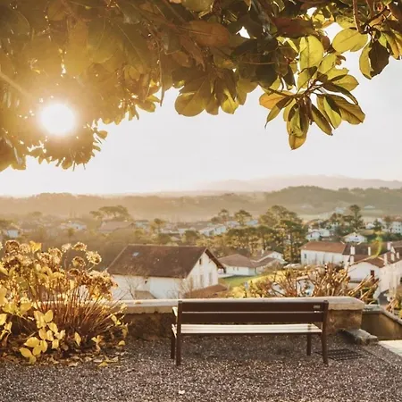 公寓 D'erretegia 比达尔